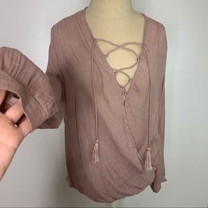 Aakaa wrap top size Small boho chic vacation